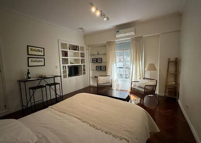 Charming Atelier In The Heart Of Recoleta